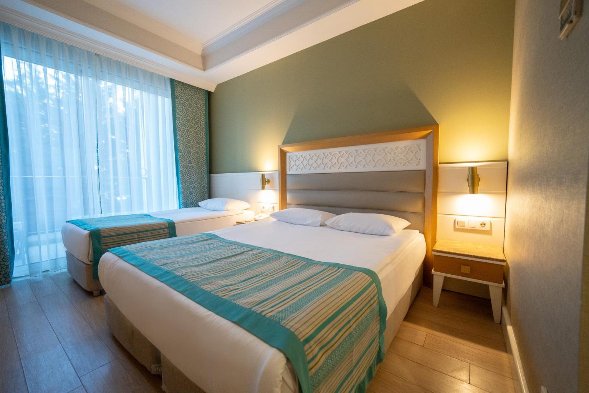 Karmir Resort & Spa เกเมร์ ภายนอก รูปภาพ